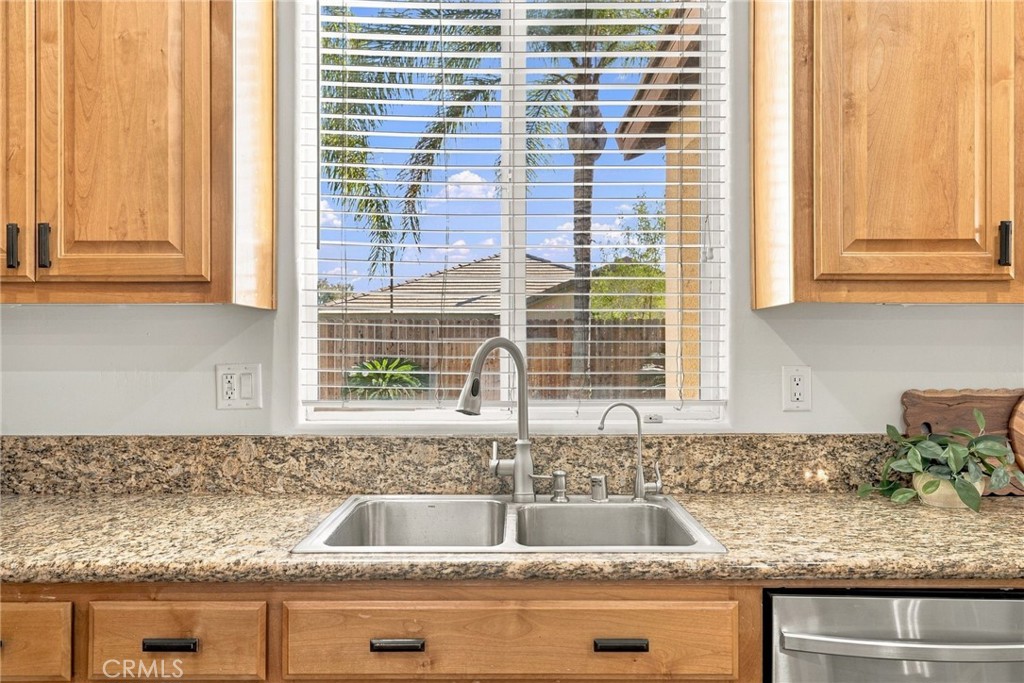 12507 Jacksonville Avenue Property Photo 13