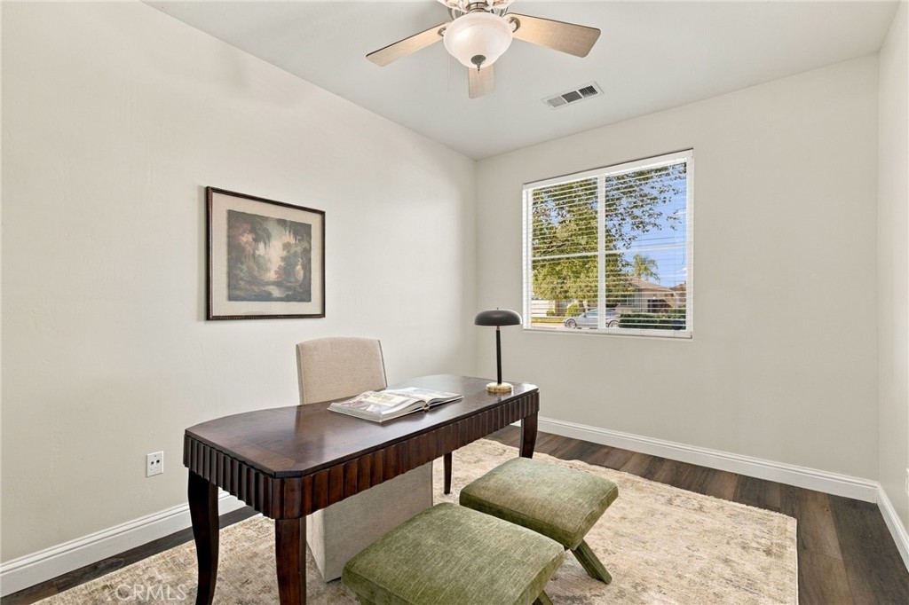 12507 Jacksonville Avenue Property Photo 17