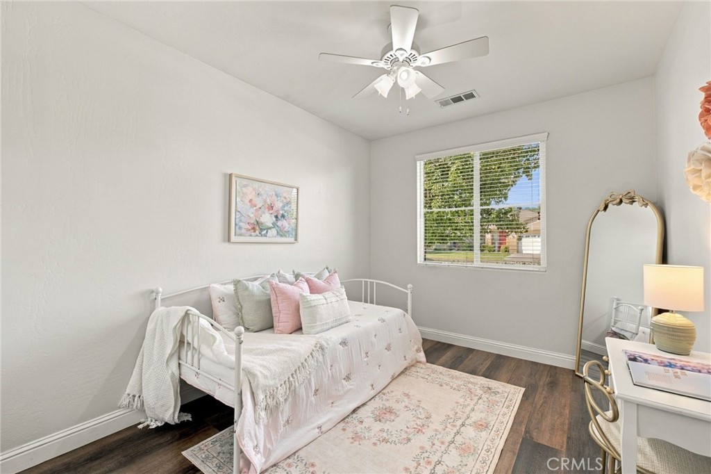 12507 Jacksonville Avenue Property Photo 27
