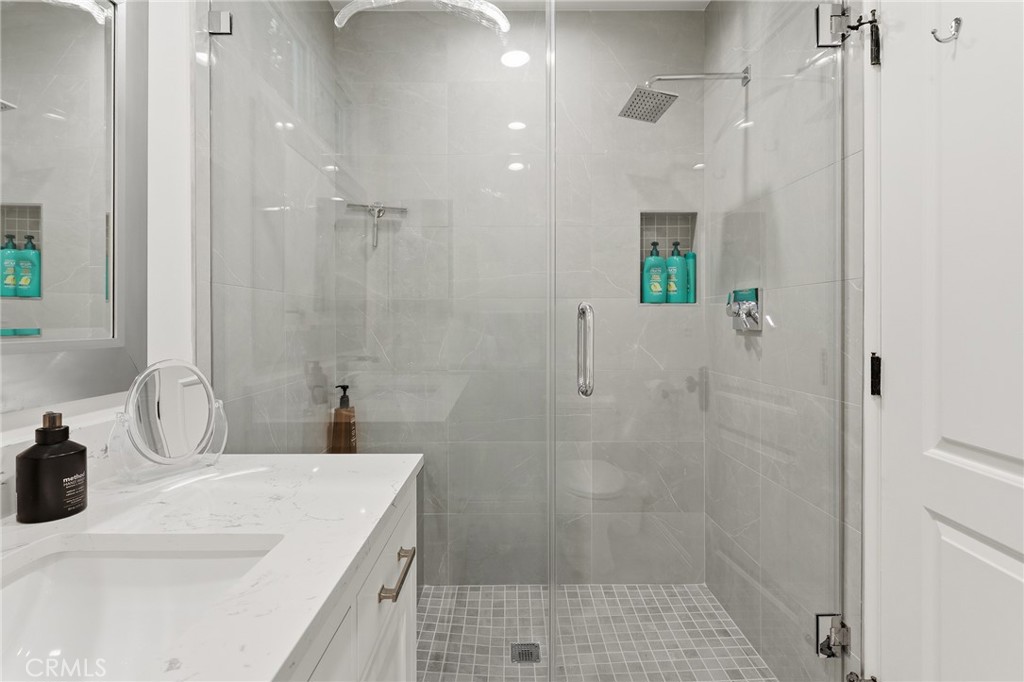23365 Calvert Street Property Photo 29