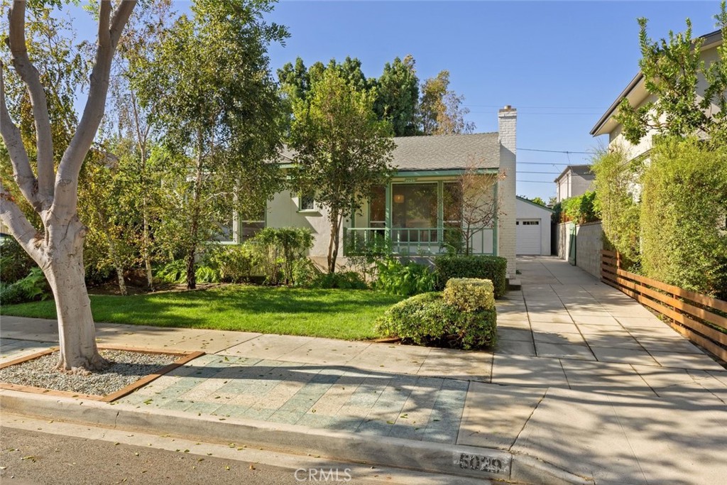 5029 Pickford Property Photo 1