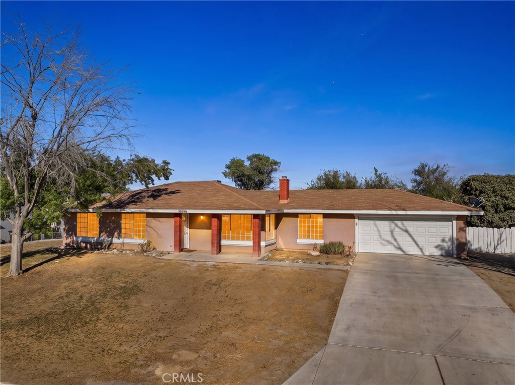 1301 1301 EAst Ave I 421 Property Photo 1