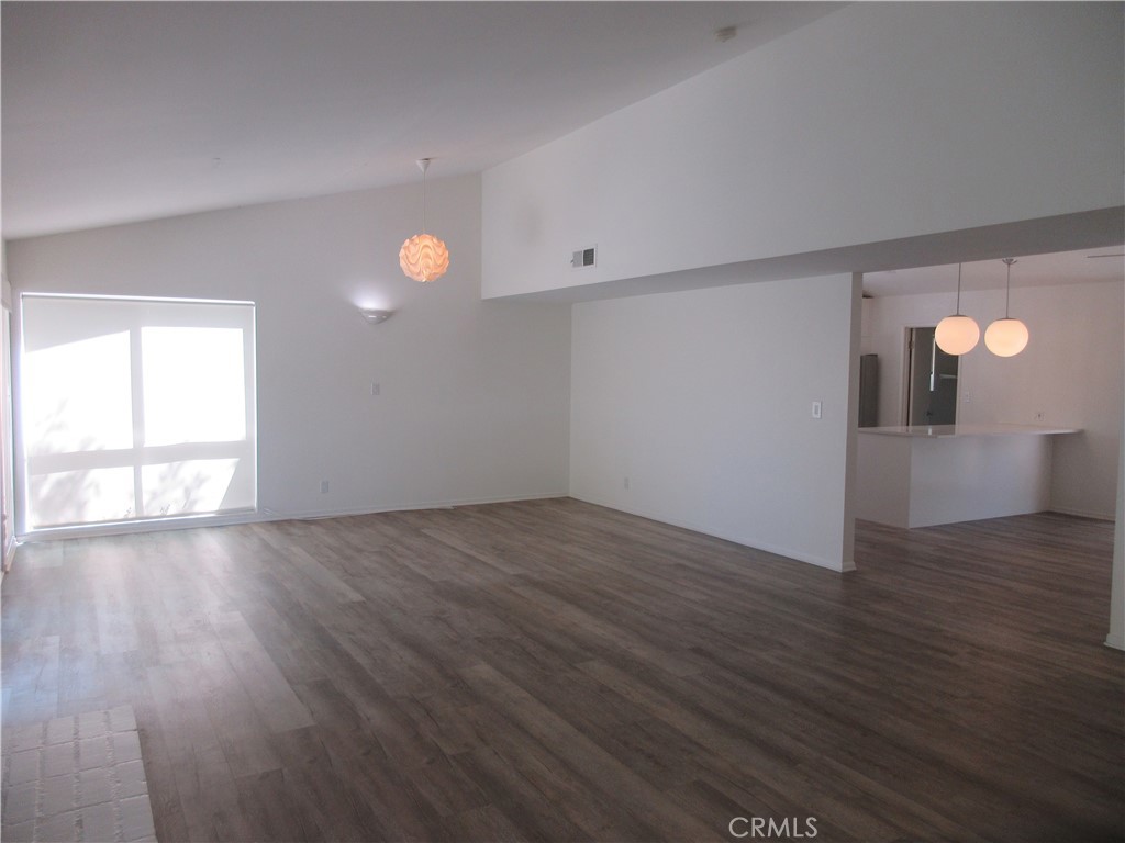 24300 Hatteras Street Property Photo 14