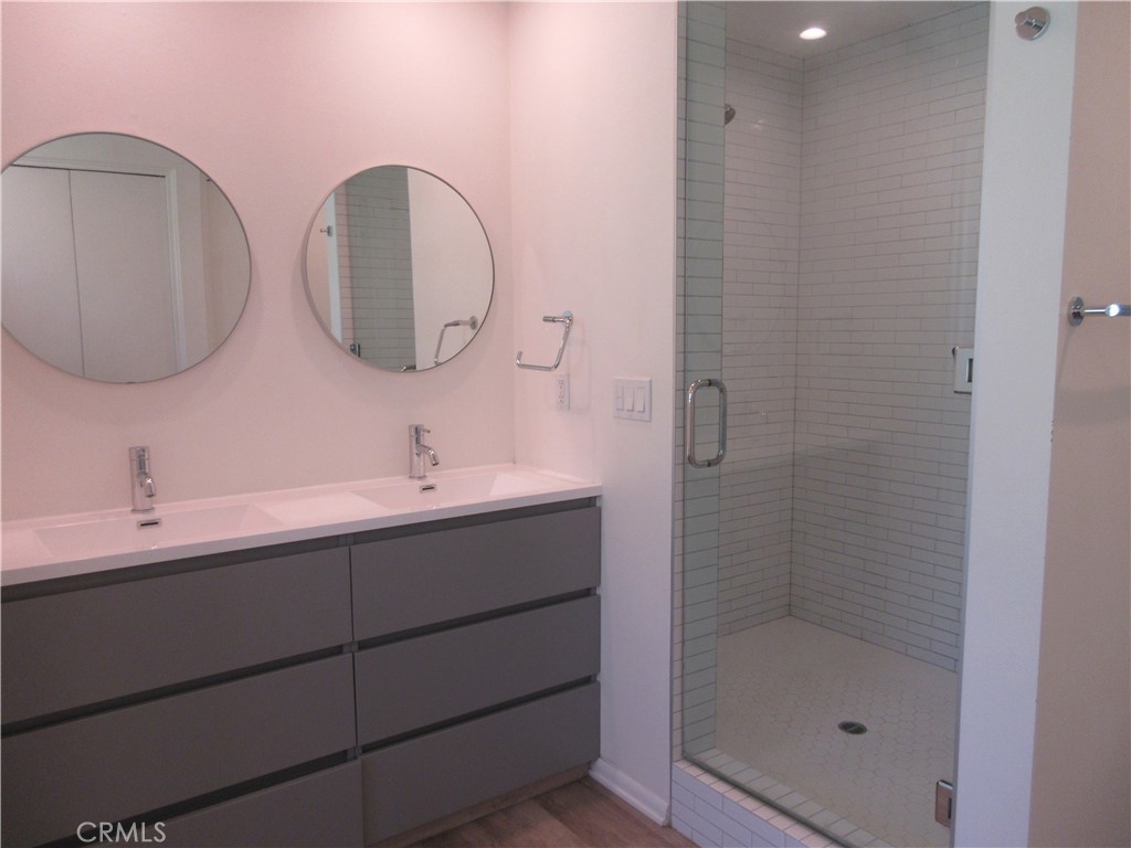 24300 Hatteras Street Property Photo 28