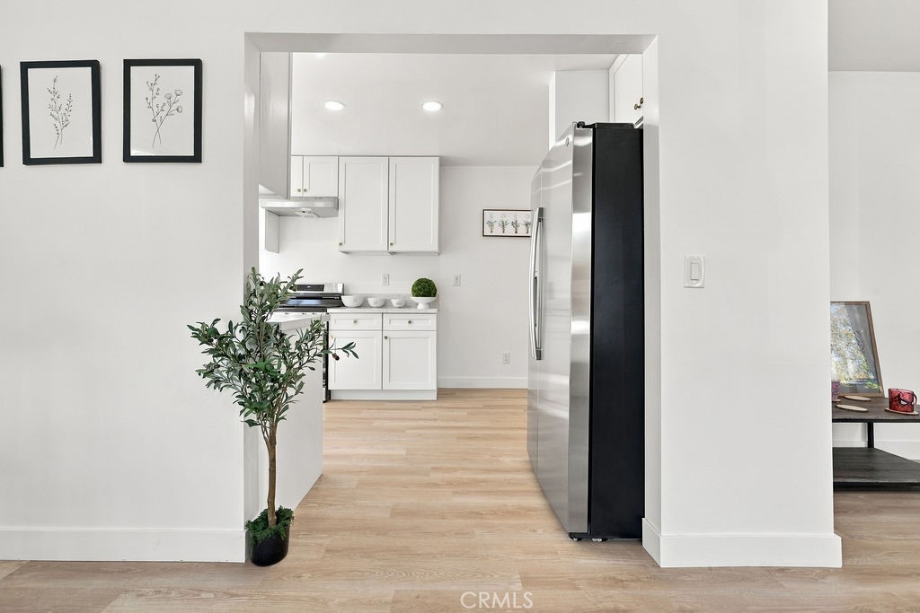 6225 Morella Property Photo 8