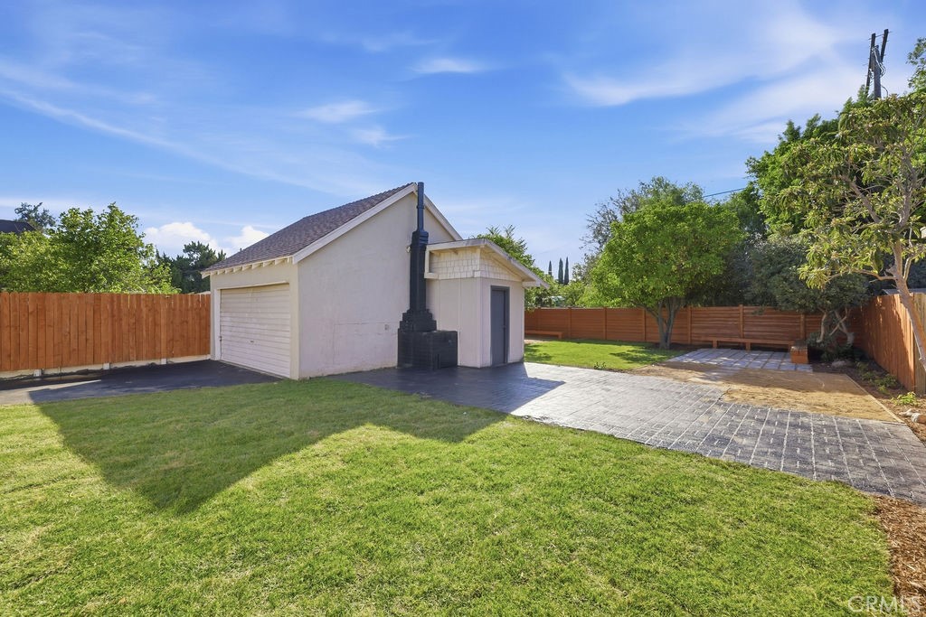 6225 Morella Property Photo 27