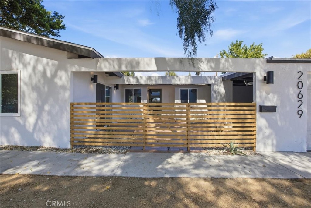 20629 Londelius Street Property Photo 2
