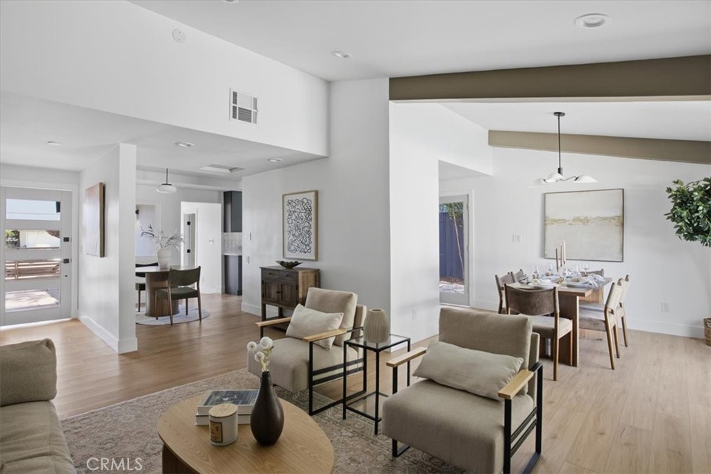20629 Londelius Street Property Photo 4