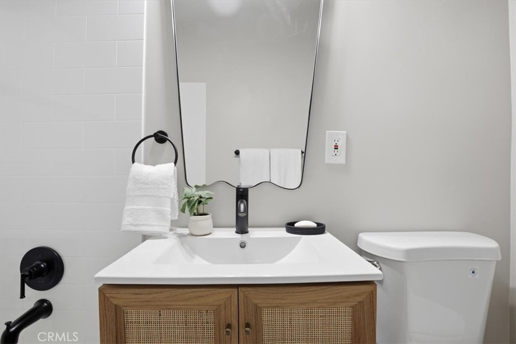 20629 Londelius Street Property Photo 22