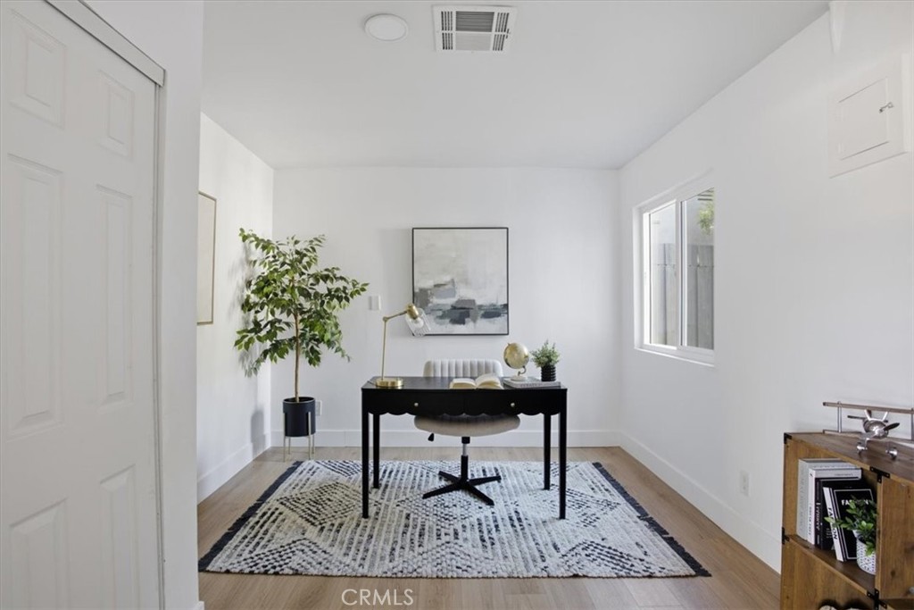 20629 Londelius Street Property Photo 25