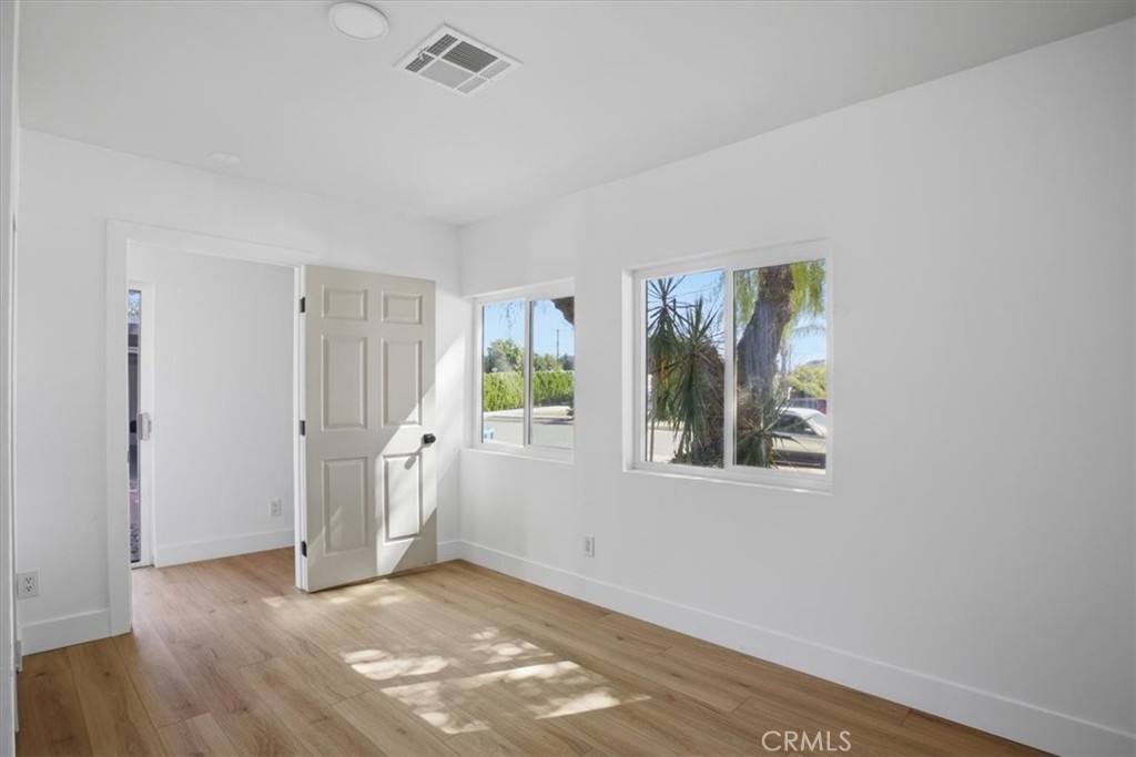 20629 Londelius Street Property Photo 27