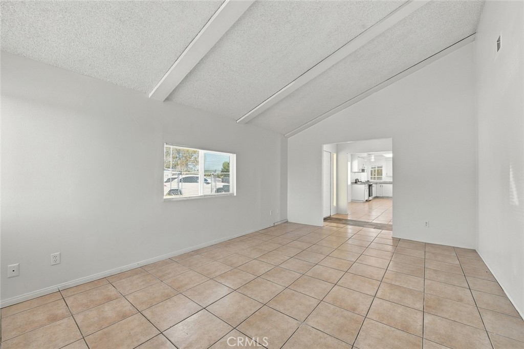1204 E Avenue Q4 Property Photo 10