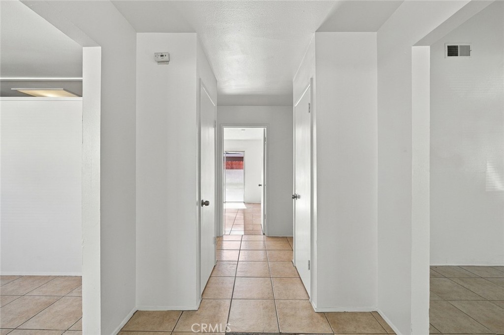 1204 E Avenue Q4 Property Photo 11