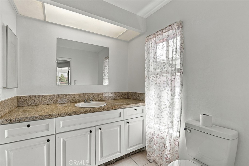 1204 E Avenue Q4 Property Photo 25