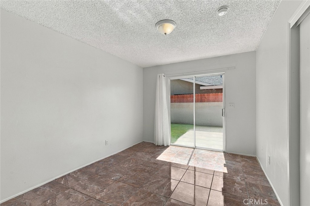 1204 E Avenue Q4 Property Photo 27