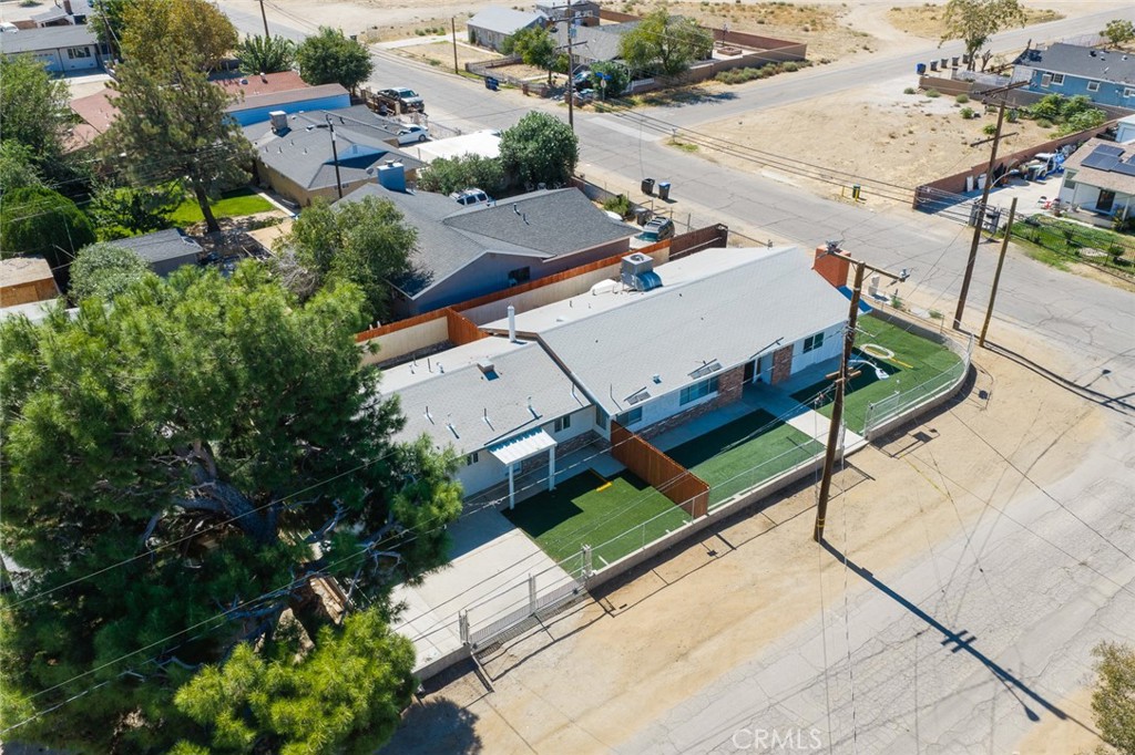 1204 E Avenue Q4 Property Photo 45