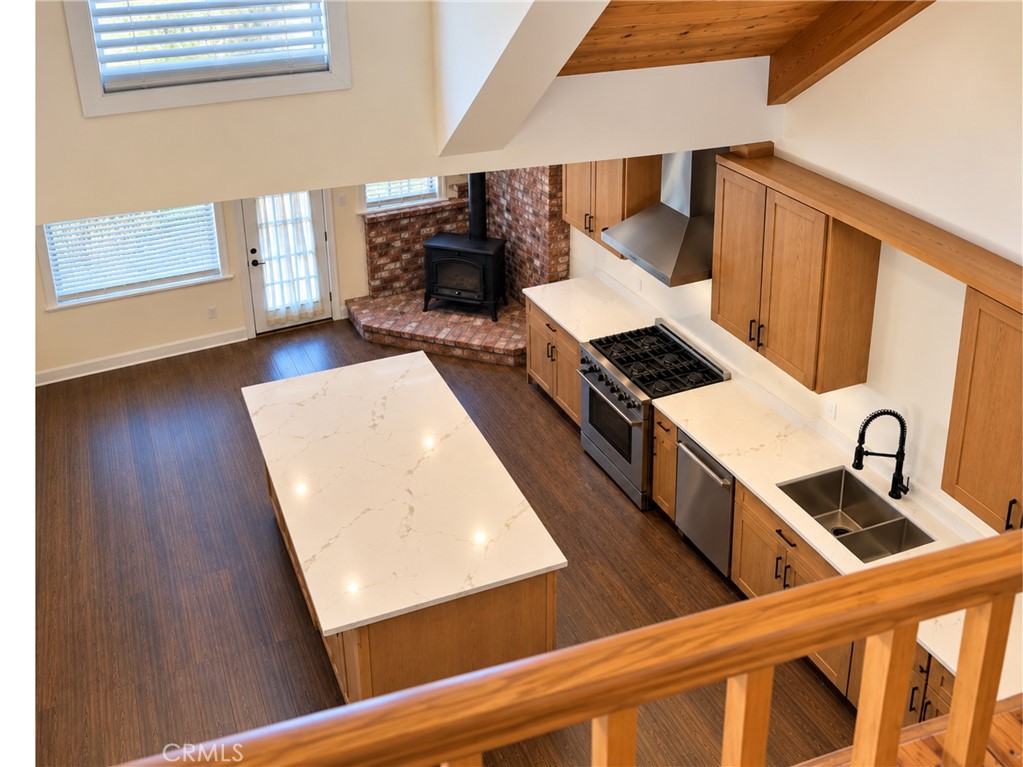 483 Castac View Property Photo 13