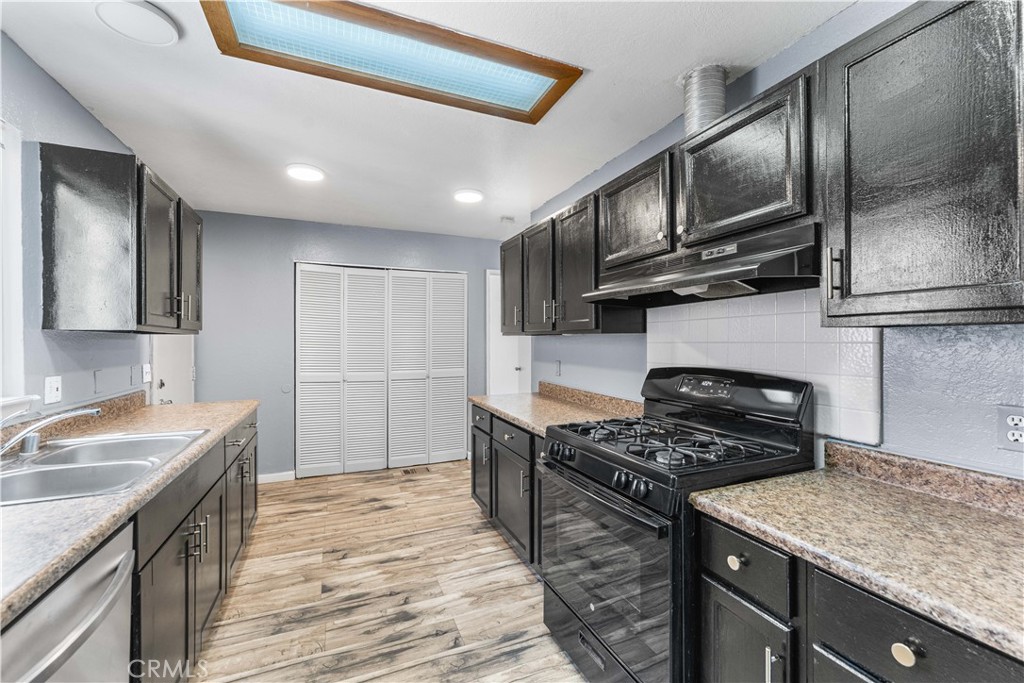 44117 Parkview Lane Property Photo 17