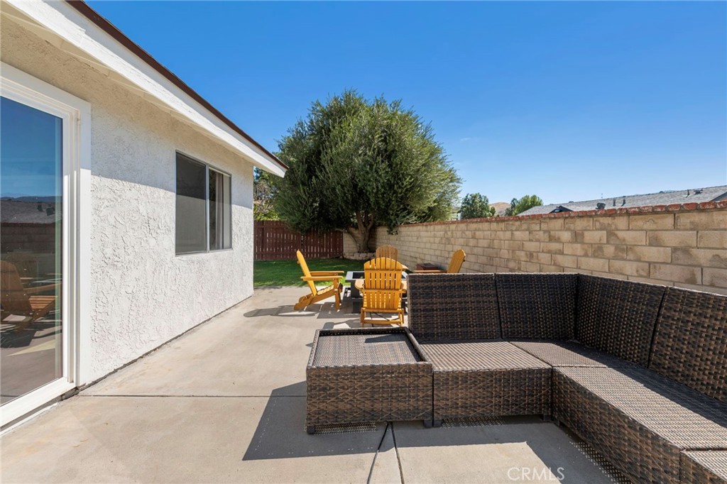 30390 Honeysuckle Hill Drive Property Photo 25