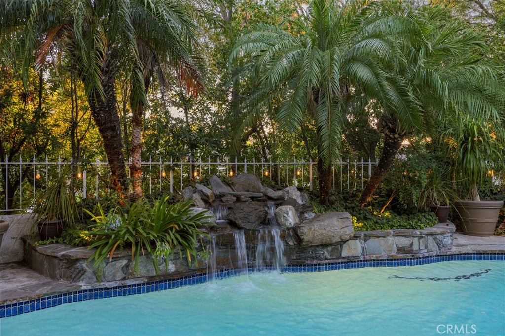 24611 Brittany Property Photo 41