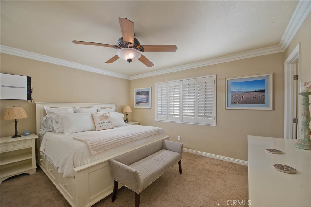 1546 Deodora Street Property Photo 9