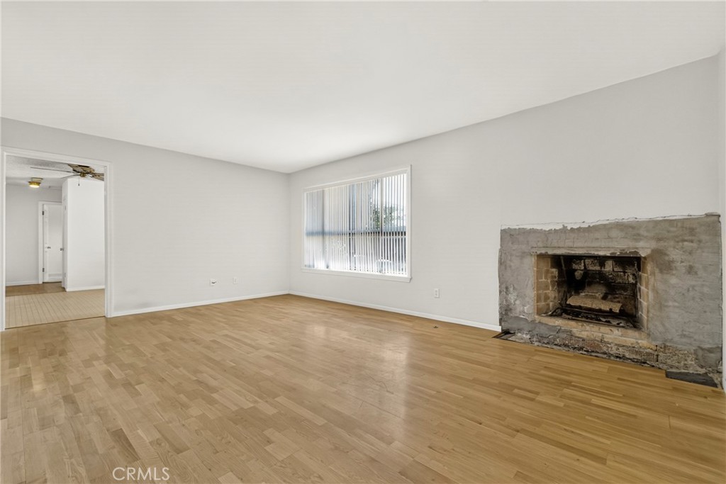 9501 Lubao Avenue Property Photo 19