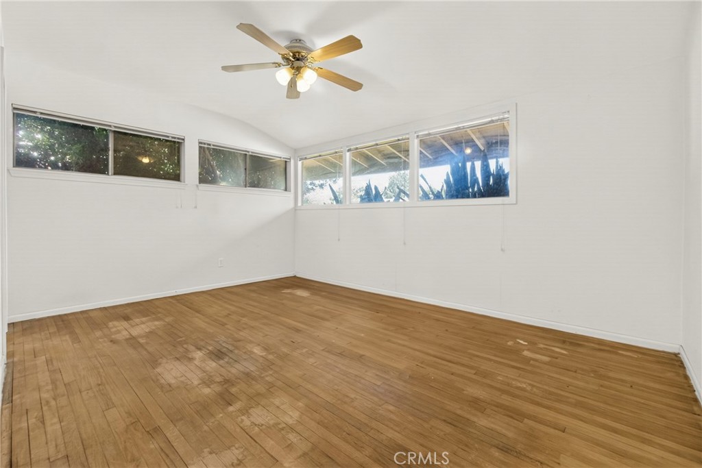 9501 Lubao Avenue Property Photo 22