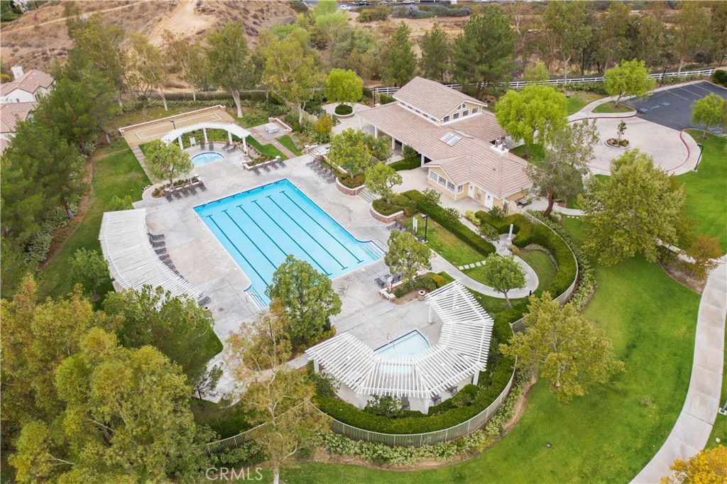 23653 Silverhawk Property Photo 23