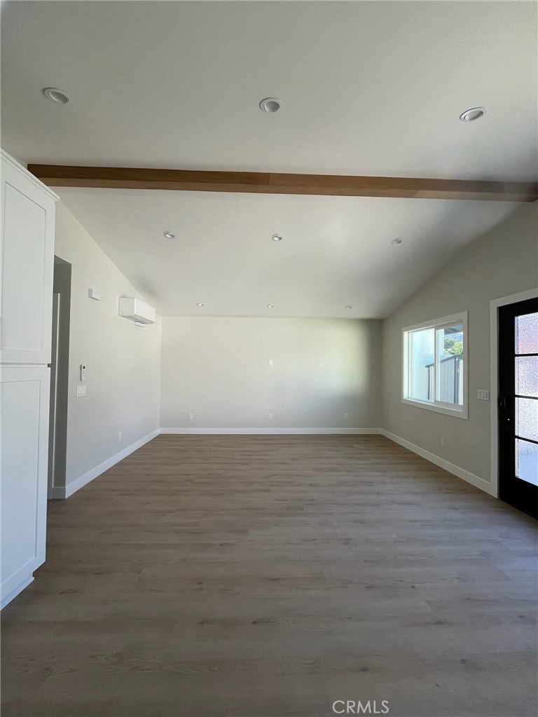 25240 Everett Drive 1/2 Property Photo 5