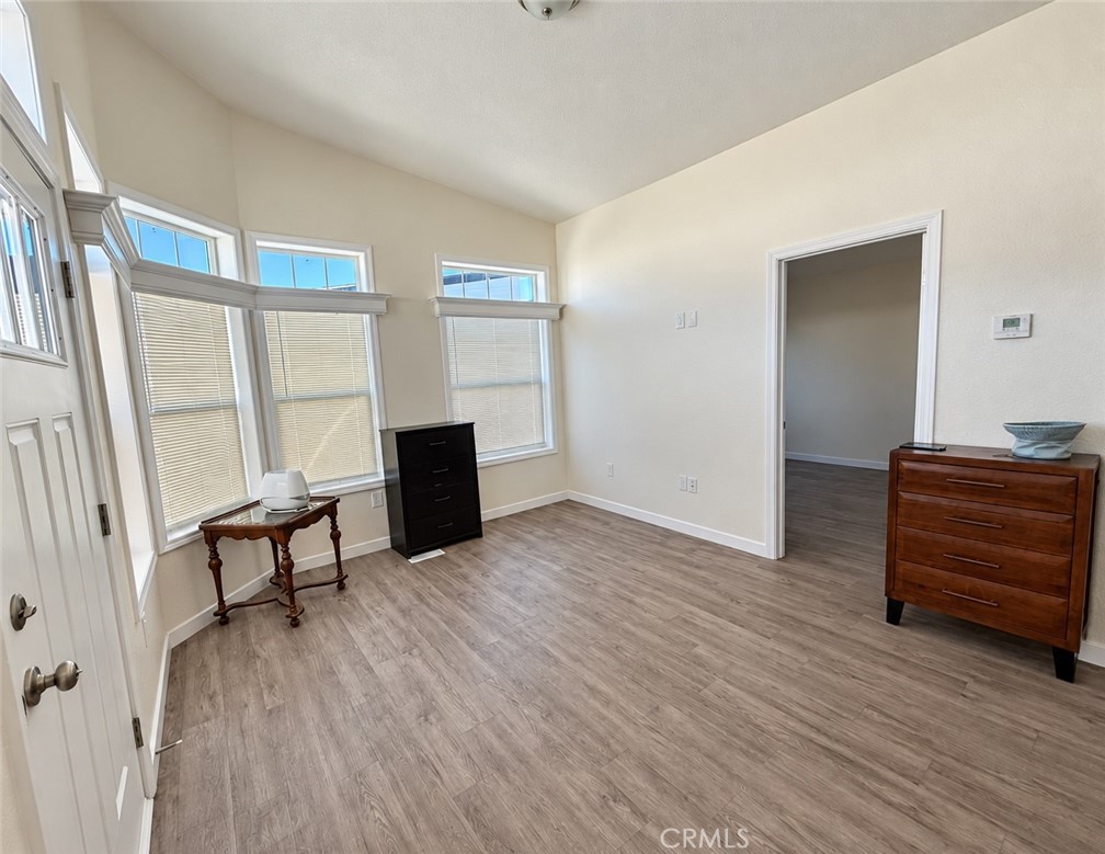 8250 Lankershim 75 Property Photo 4