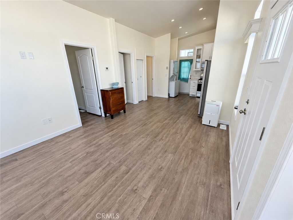 8250 Lankershim 75 Property Photo 6