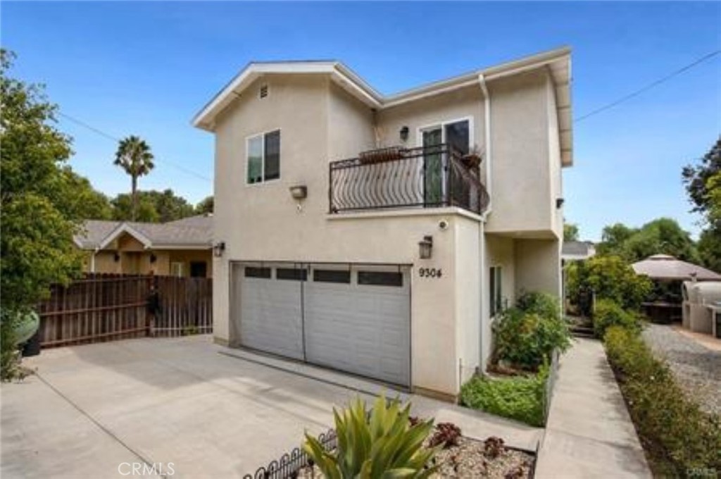 9304 Franklin Street Property Photo 1