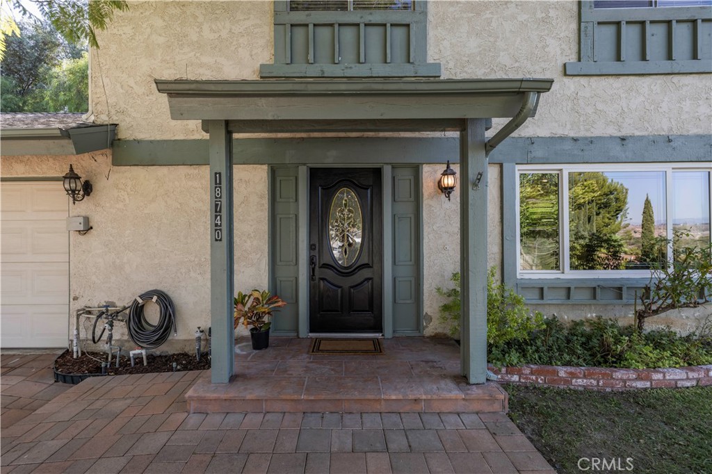 18740 Vicci Street Property Photo 3