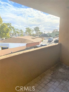 100 Cliff Drive 1 Property Photo 2