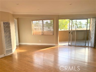 100 Cliff Drive 1 Property Photo 3