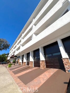 100 Cliff Drive 1 Property Photo 22