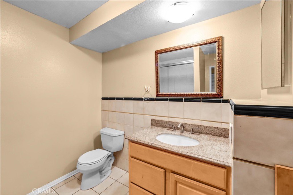 1517 E Garfield Avenue 24 Property Photo 14