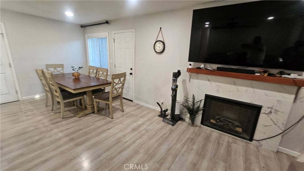 44326 23rd W Property Photo 10