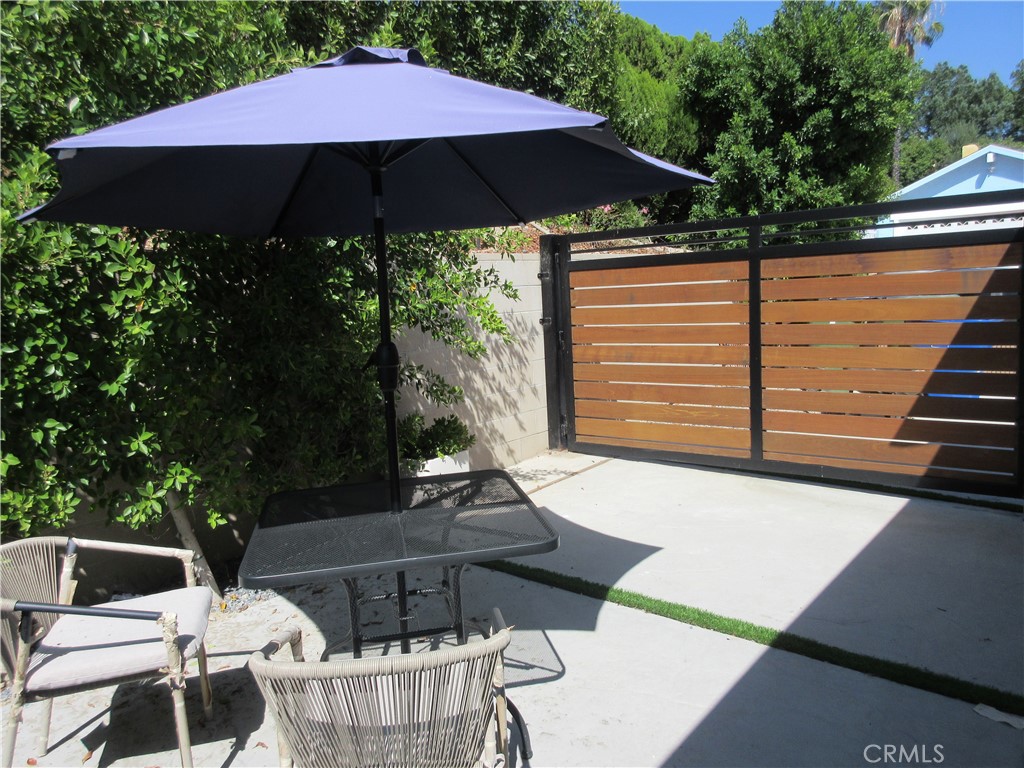 11423 Amigo Avenue Property Photo 5