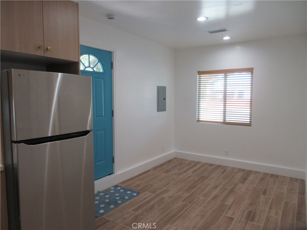 11423 Amigo Avenue Property Photo 7