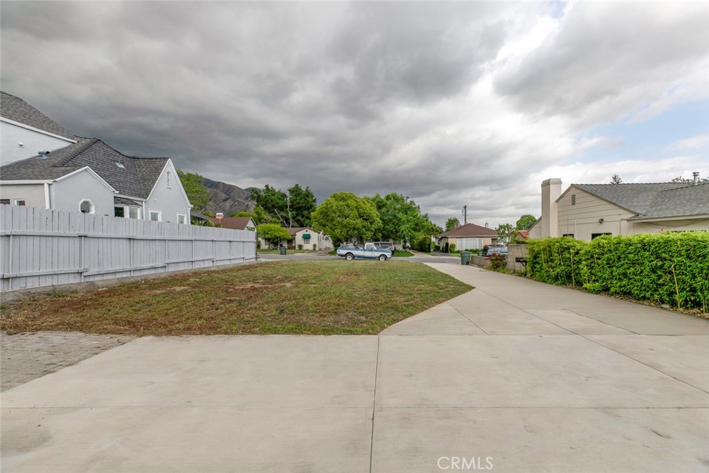 1411 Coolidge Avenue Property Photo 10