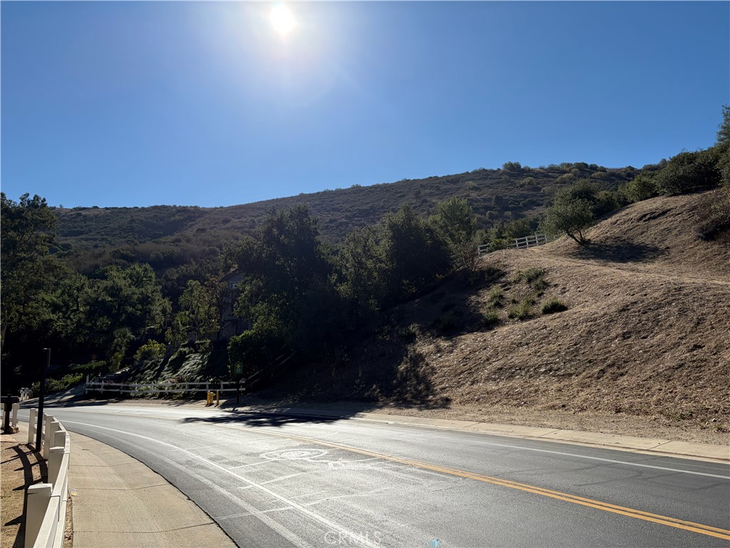 220 Bell Canyon Property Photo 4