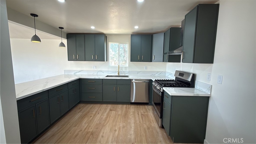 716 W Church Avenue Property Photo 3