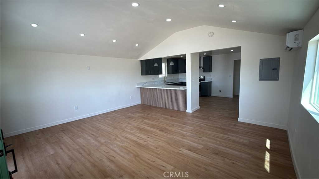 716 W Church Avenue Property Photo 5