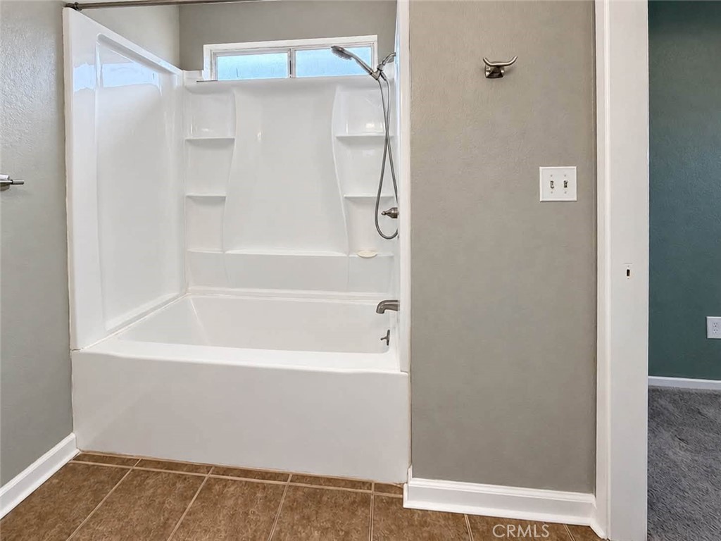 1101 Cherry Lane Property Photo 21