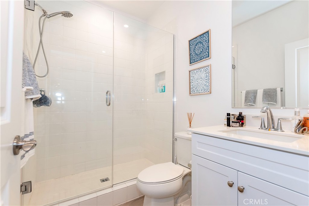 4043 Bridle Court Property Photo 13
