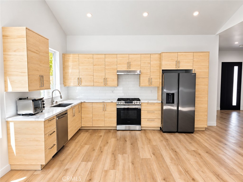17318 Bircher Street Property Photo 4