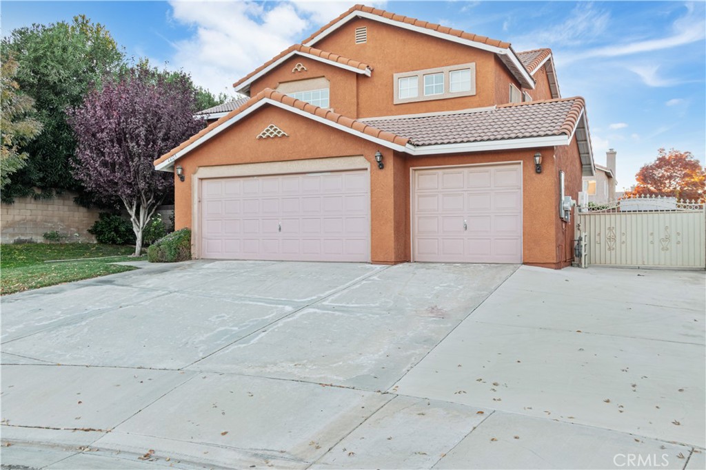 44103 Sundance Court Property Photo 4
