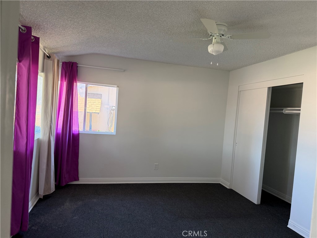1305 Avenue J3 E Property Photo 17