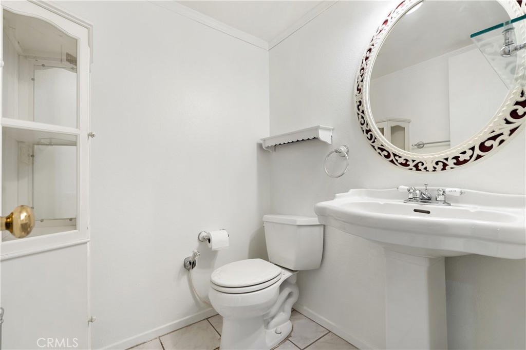 7137 Shoup Ave 39 Property Photo 15